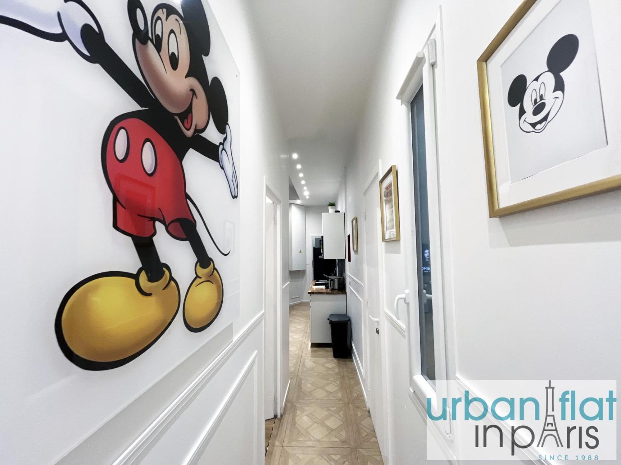 72 - Mermoz Mickey Mouse París Exterior foto