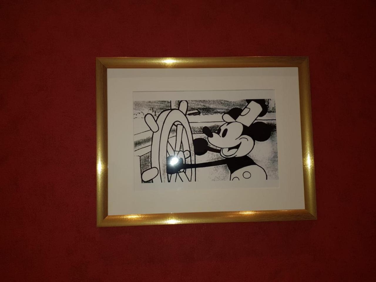 72 - Mermoz Mickey Mouse París Exterior foto